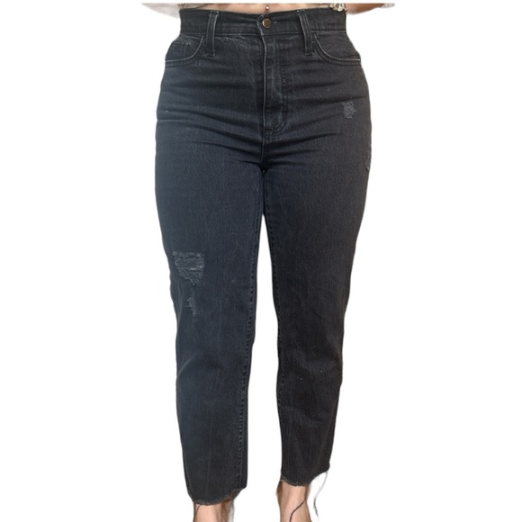 Universal Thread Vintage Straight Leg High Waisted Distressed Black Jeans size 4 - Picture 4 of 8